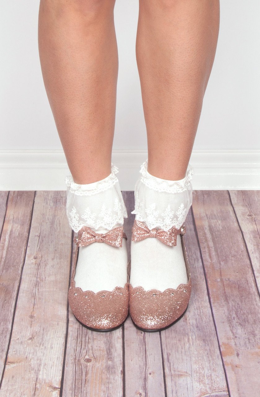 Ankle Socks with Lace in White - Lolita Collective